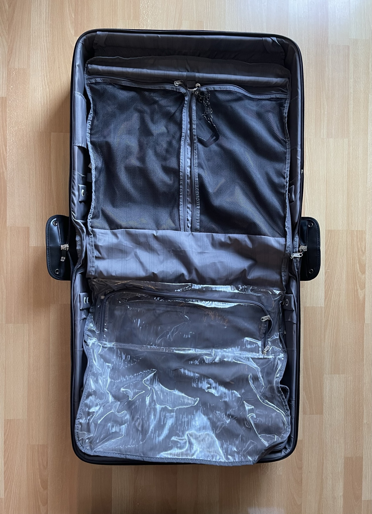 Delsey Suitcase - photo 5