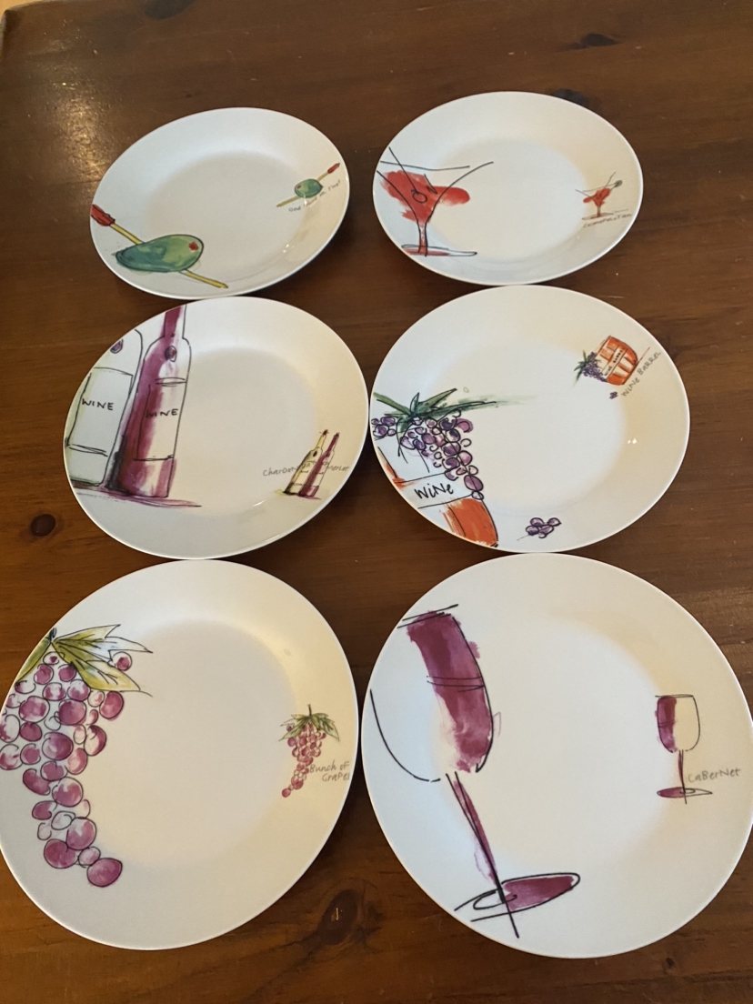 Cocktail party plates, set of 6. Like new