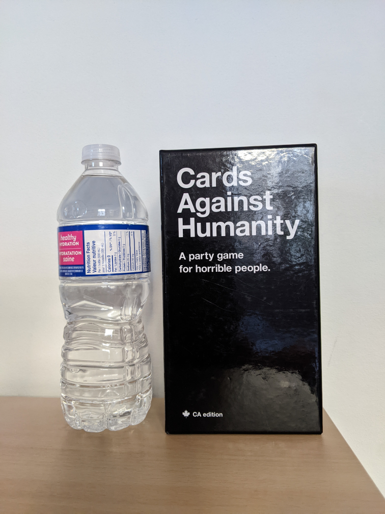 Cards Against Humanity - Canadian Edition image indicator(4)