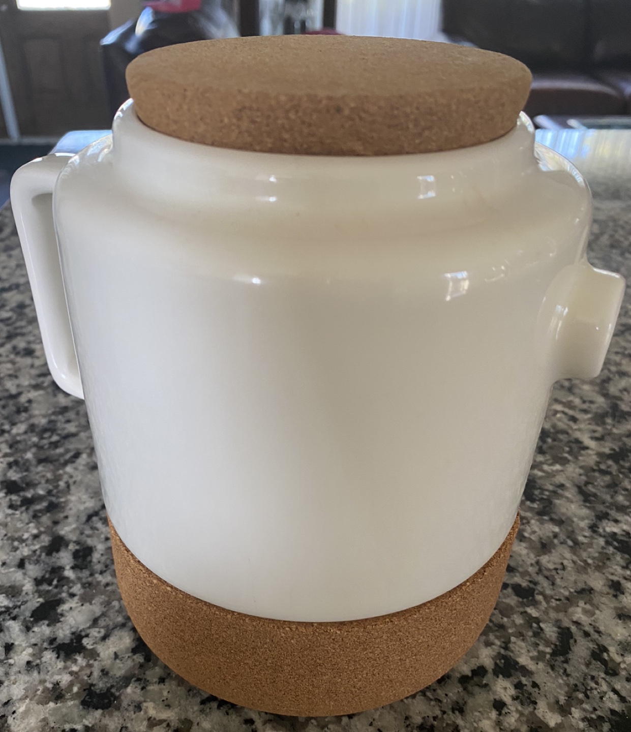 Ceramic Tea pot. image indicator(3)