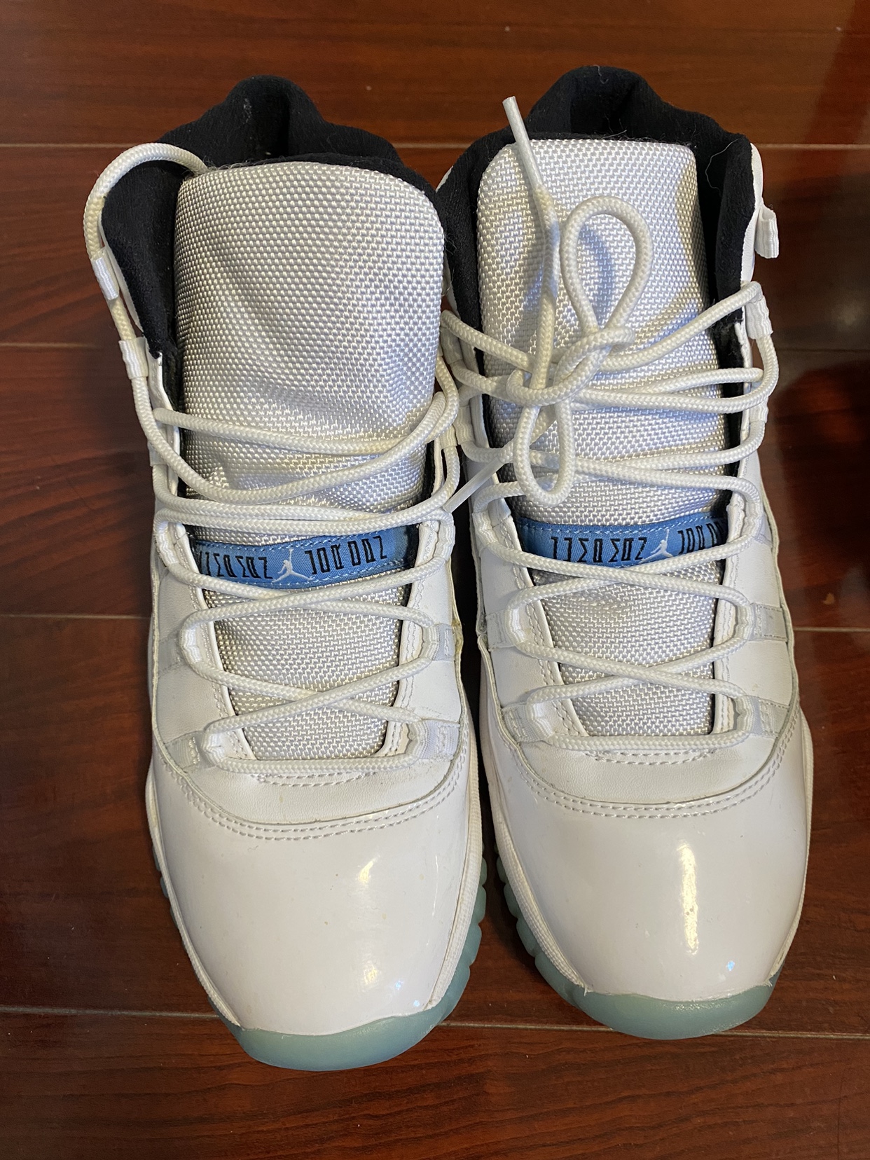 Air Jordan 11 Retro ‘Legend Blue’ size 7