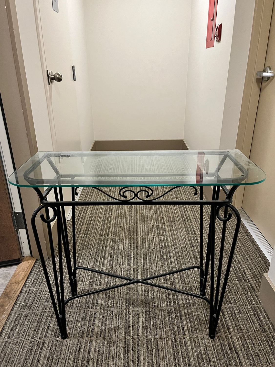 Pretty Glass table - photo 2