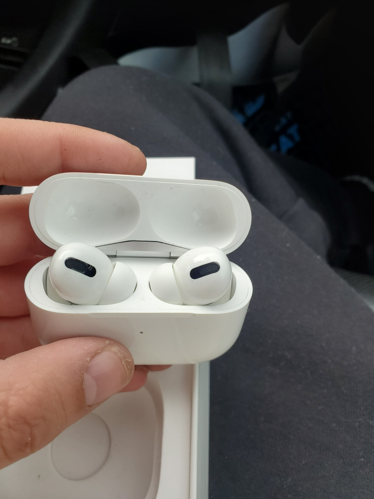 air pod pro - photo 2