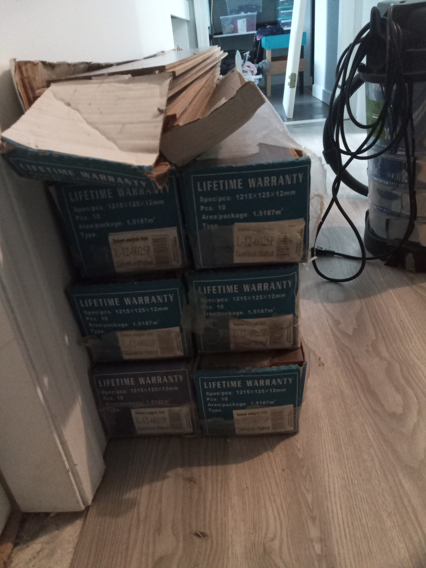 12mm flooring - photo 2