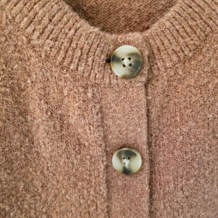 Madewell sweater vest image indicator(3)