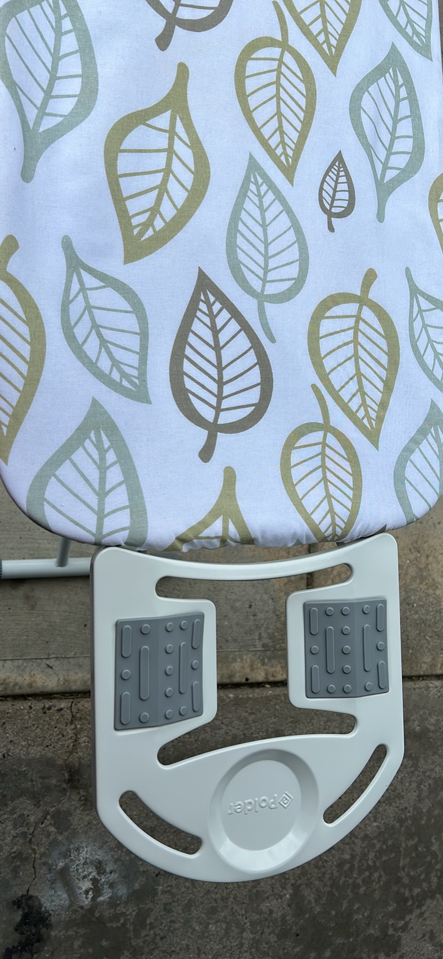 Brand new ironing board - photo 2