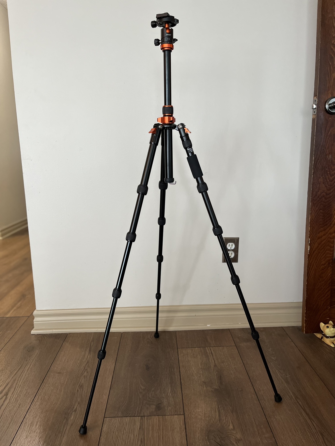 Lightweight Camera Tripod - photo 3