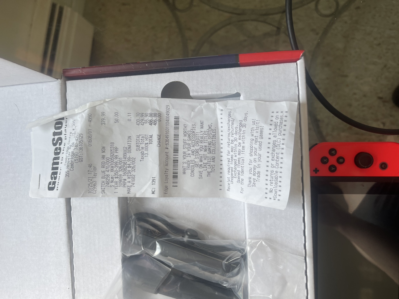 Nintendo Switch - photo 2