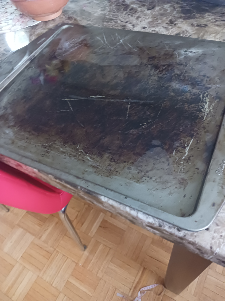 Extra large pizza tray $8 image indicator(4)