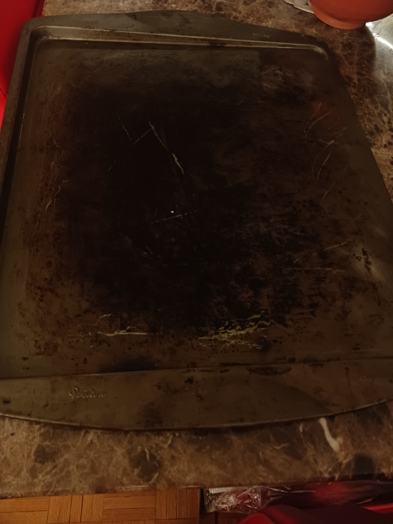 Extra large pizza tray $8 image indicator(5)