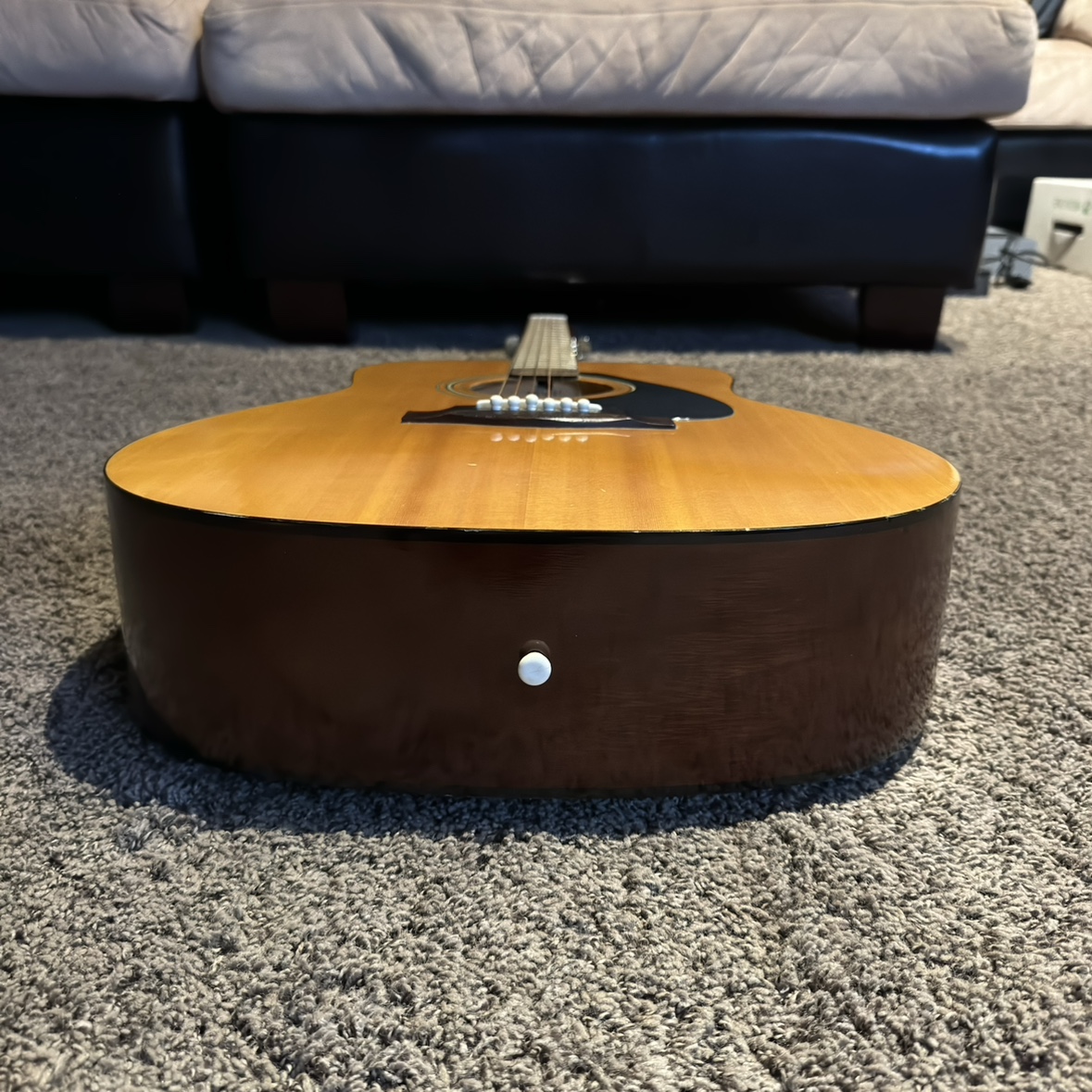 Yamaha F-310 Guitar with Case - photo 4