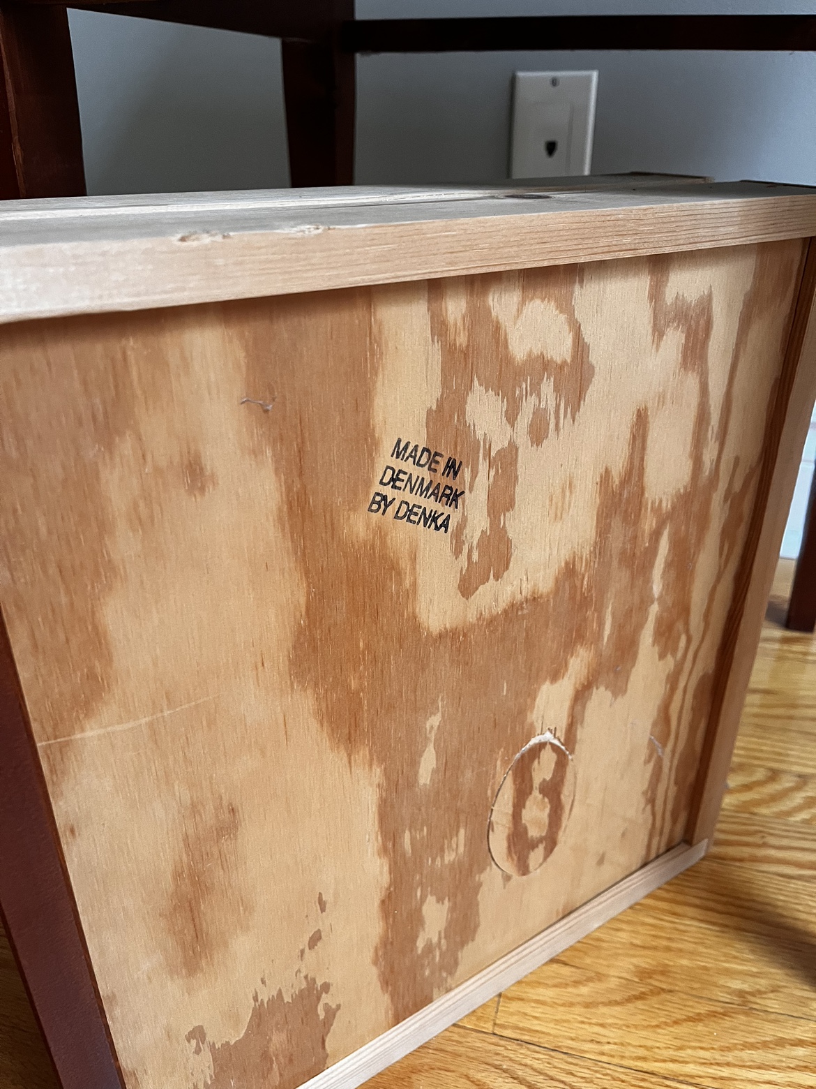 Vintage teak end table by Denka - photo 3