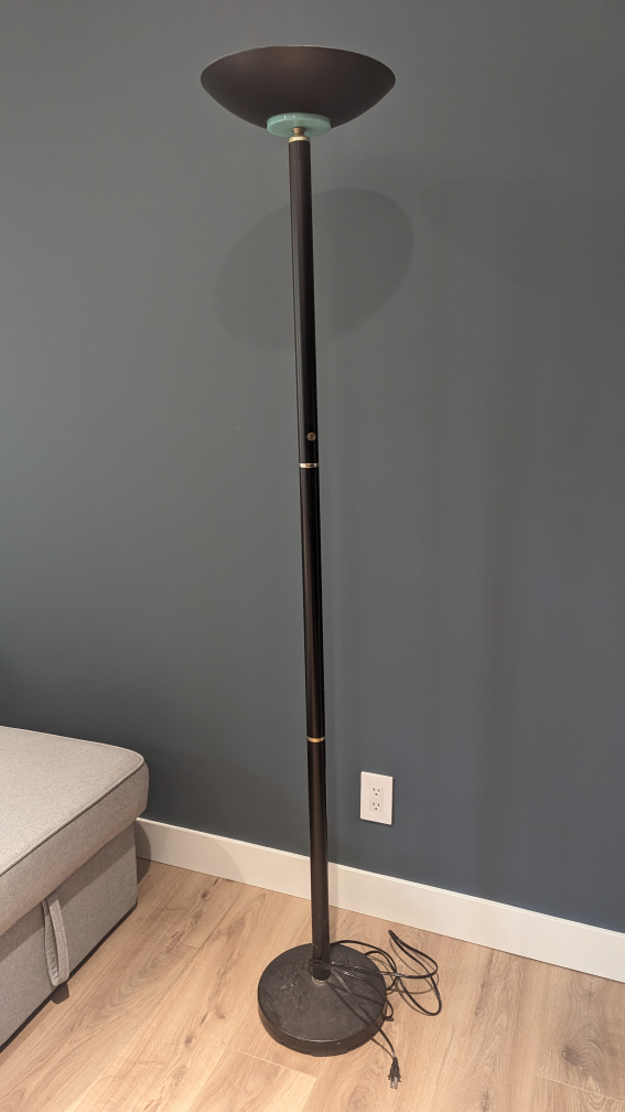 Floor lamp