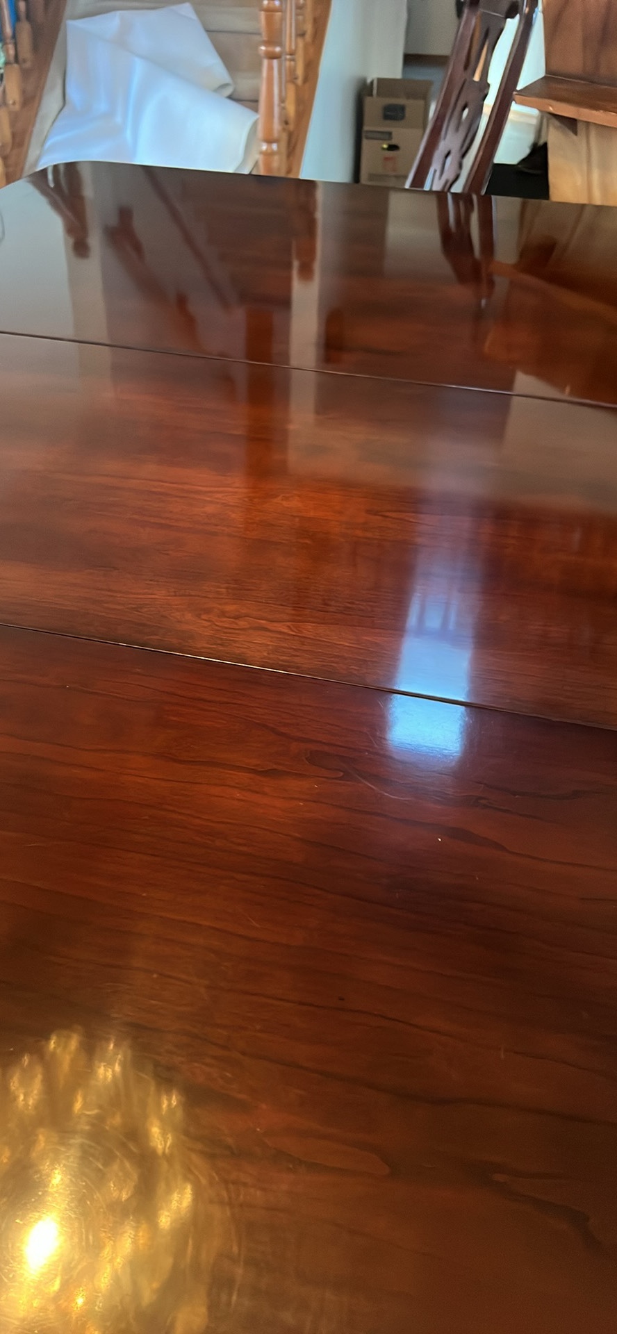 Dining room Table & Chairs