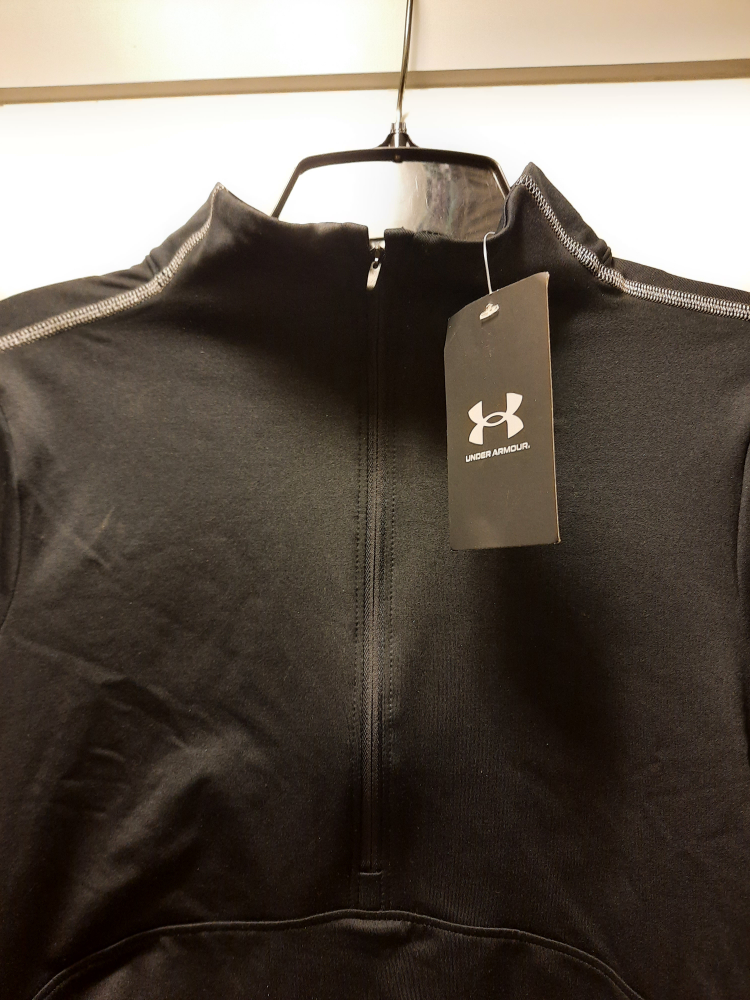 obo NWT WOMEN'S GENUINE AUTHENTIC UNDER ARMOUR BLACK JACKET image indicator(3)