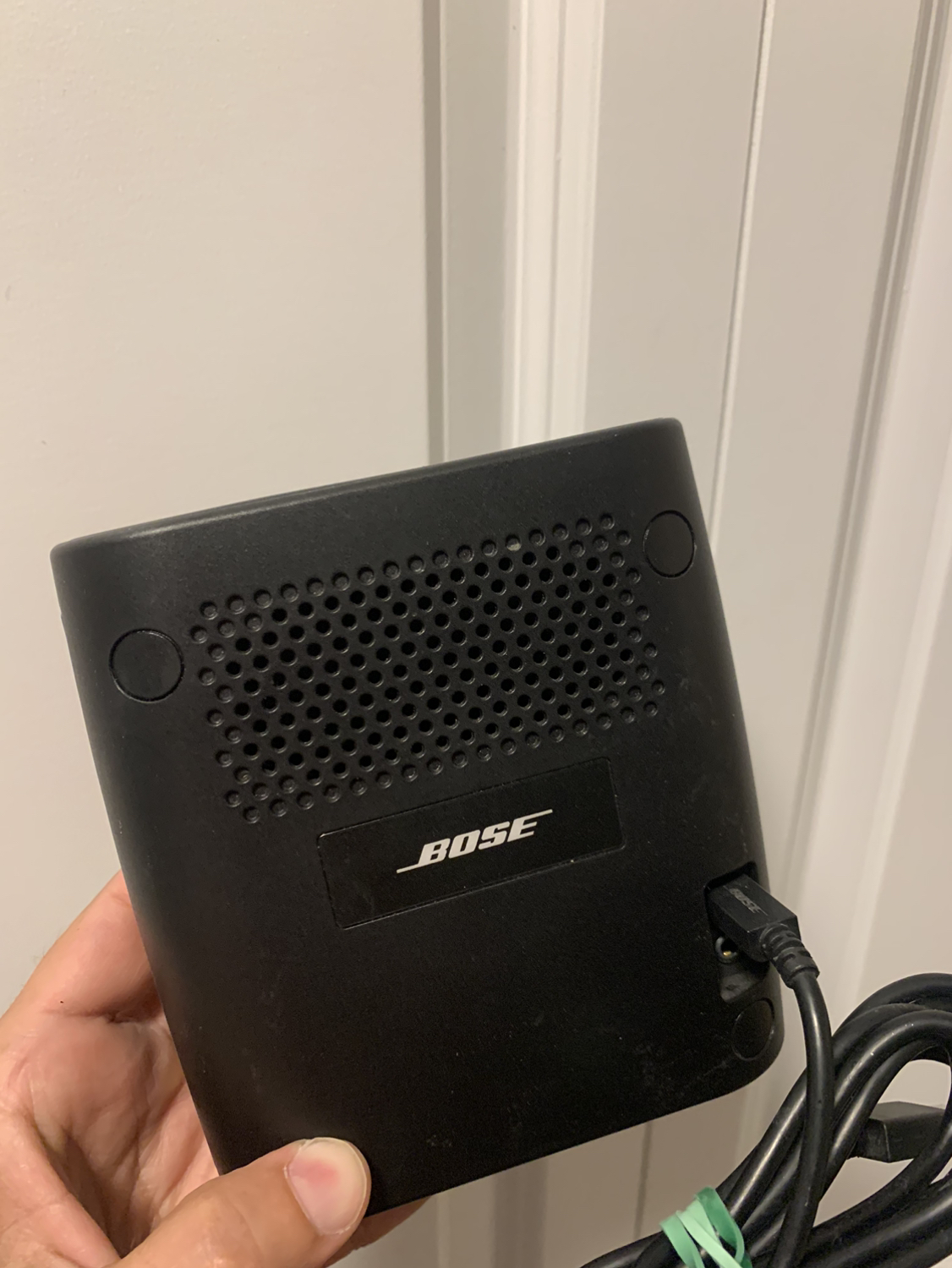 Bose Soundlink Color Bluetooth Speaker • Model 415859 Portable image indicator(6)