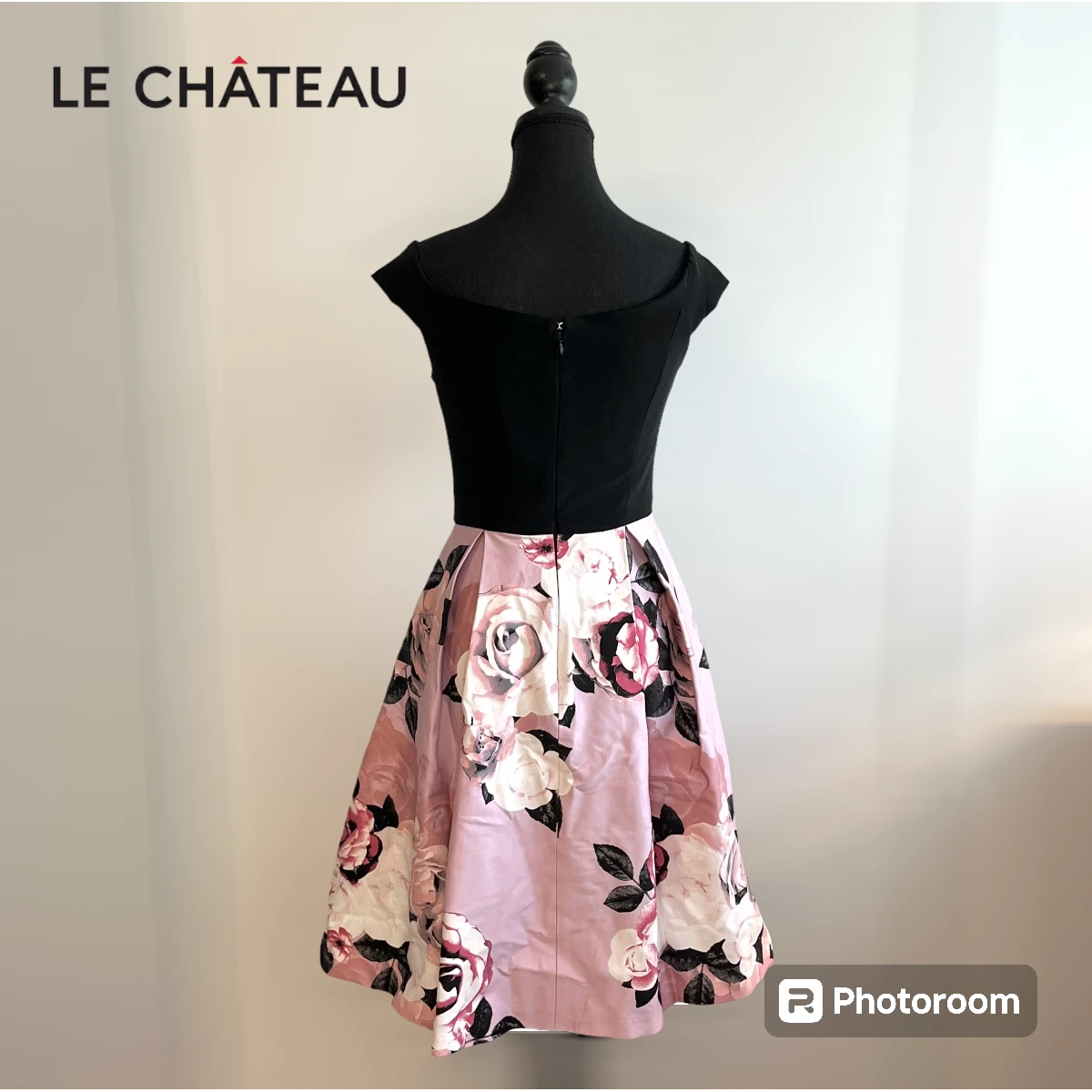 🌷 BRAND NEW 🌷 Le Château Dress 👗 image indicator(4)