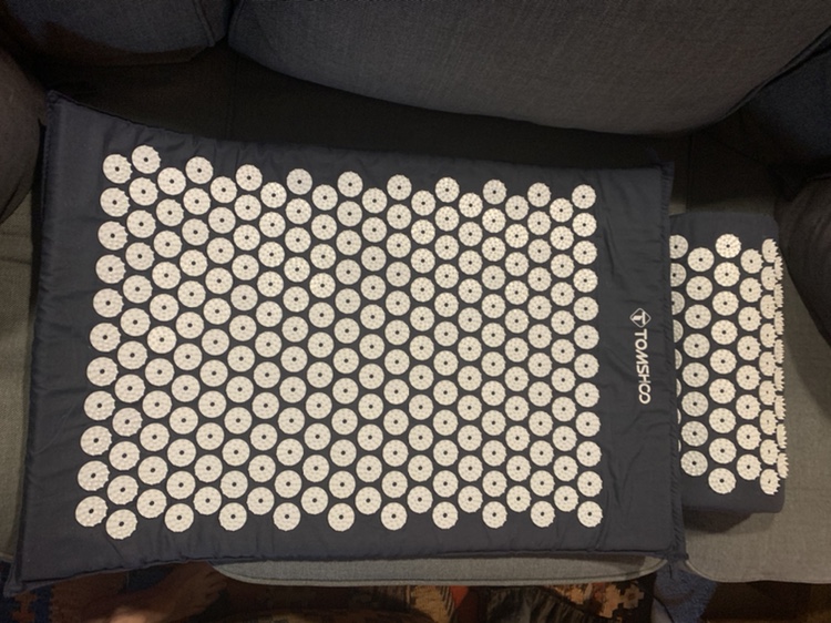 TOMSHCO acupressure mat and pillow set image indicator(4)