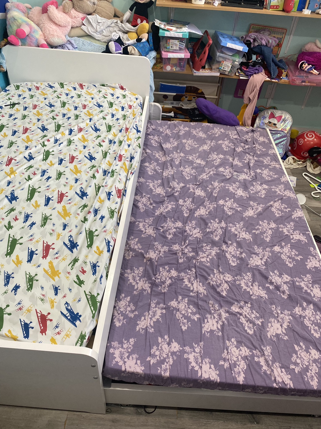 Ikea twin bed with drawers - photo 2