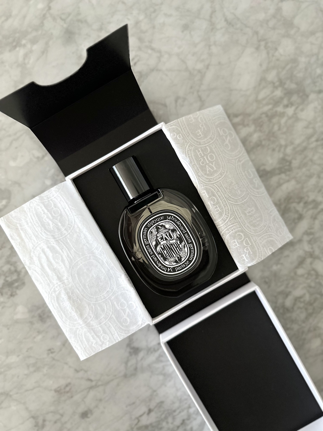 Diptyque Eau de Minthé Eau de Parfum image indicator(3)