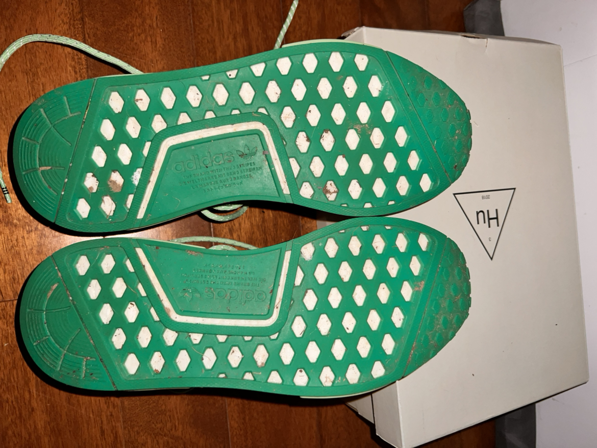 Adidas NMD Hu Pharrell Green Complexand image indicator(4)