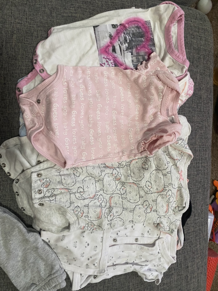 Baby Girl Clothes 3-6 M #freecycle thumbnail