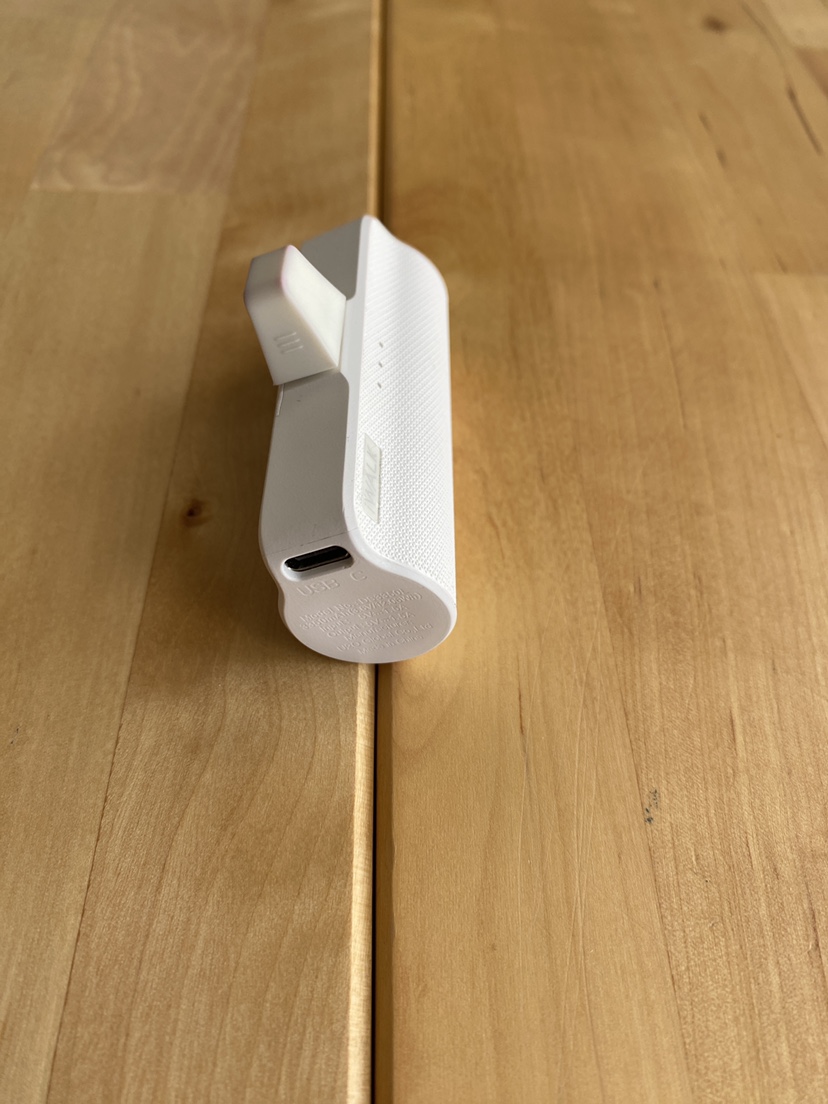 Compact Portable iPhone Charger - photo 4
