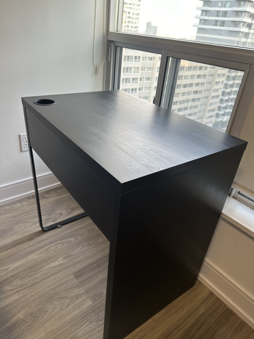 IKEA Desk Micke - photo 4