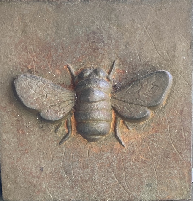 Iron wall plaque image indicator(3)