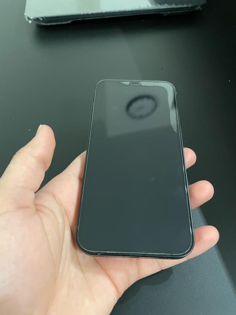 iPhone 12 unlocked thumbnail