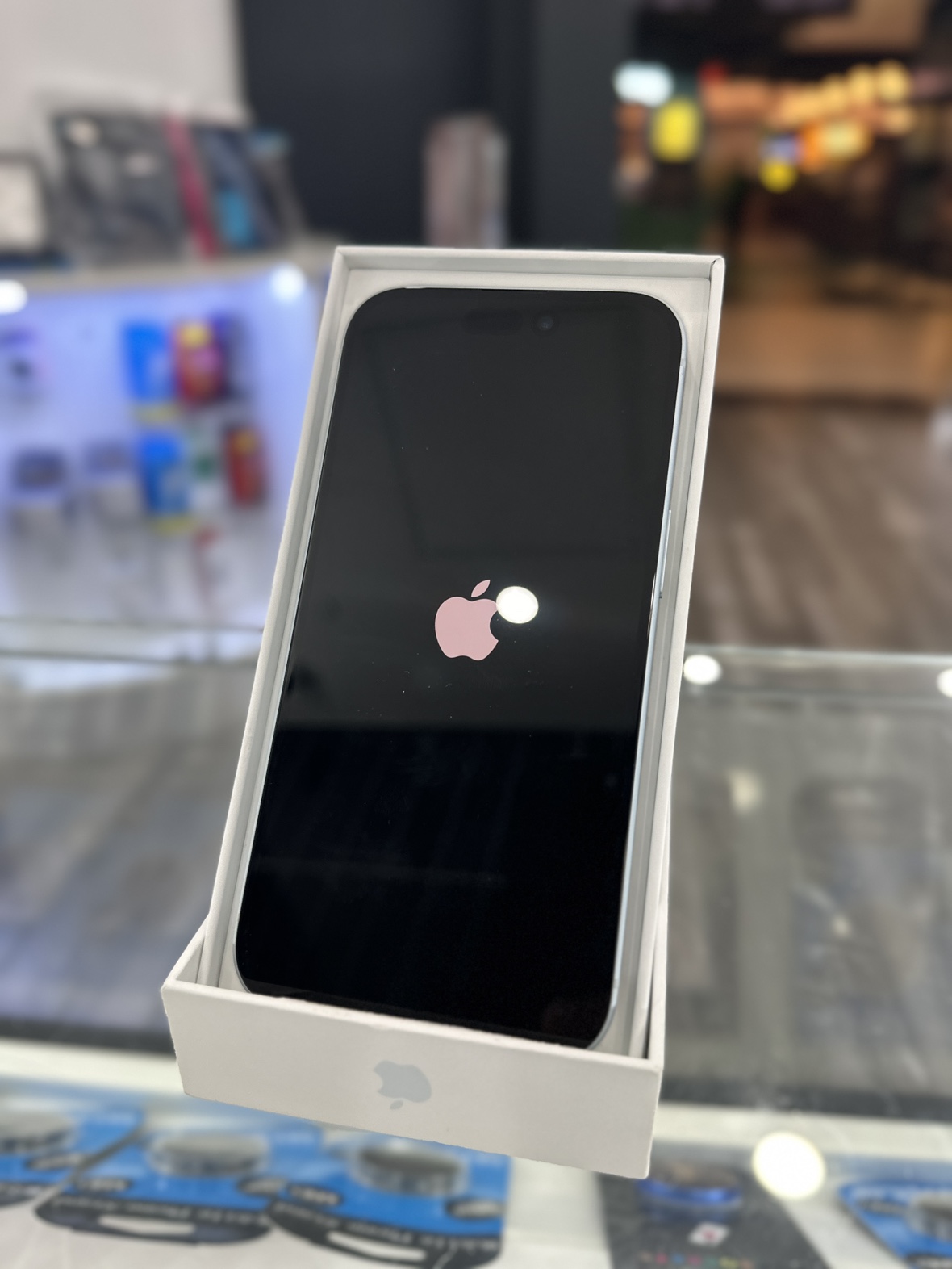 iPhone 15 128GB - photo 3