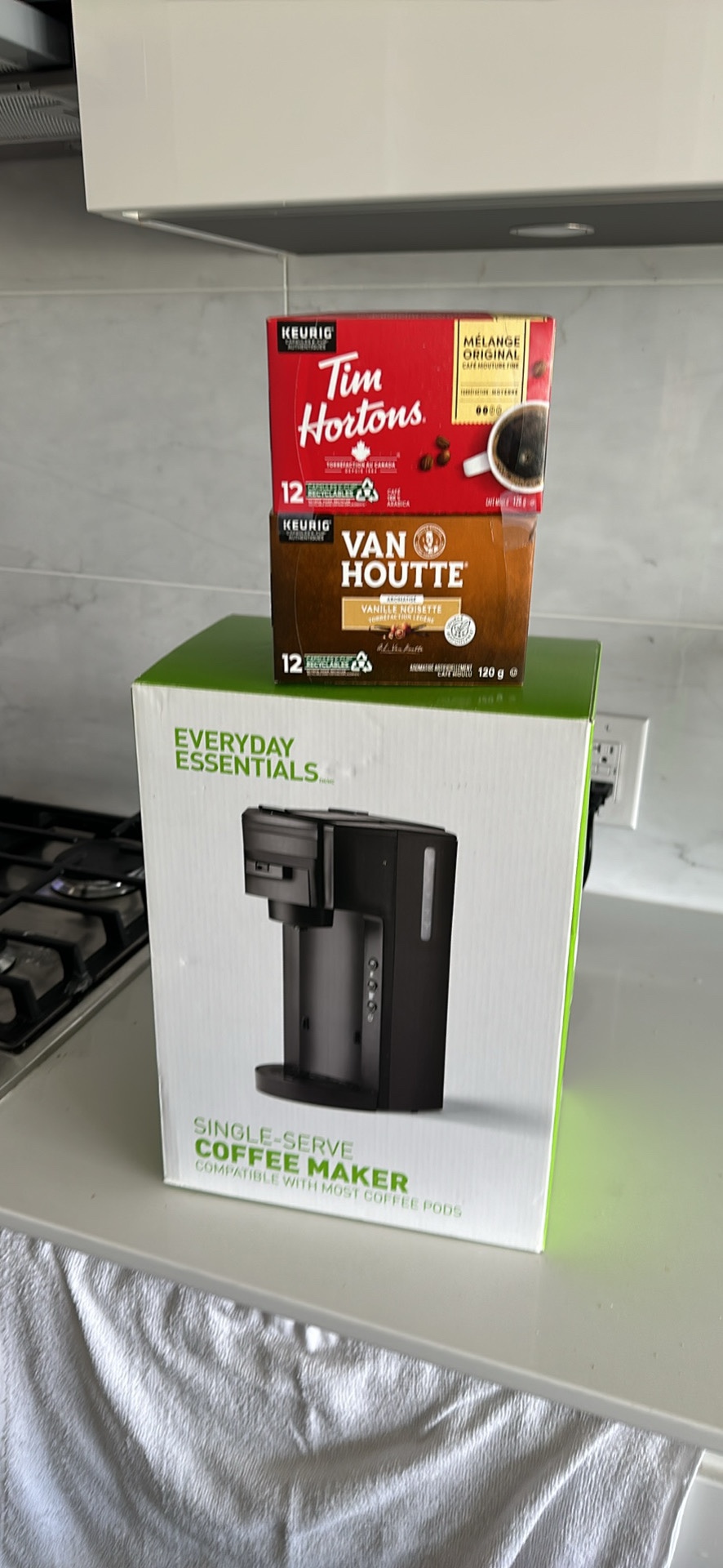 Gourmet Coffee Maker with Two Boxes Kcup Pods