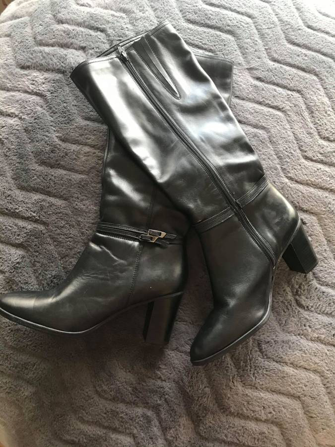 INGLEDEW'S Black Leather Boot image indicator(5)