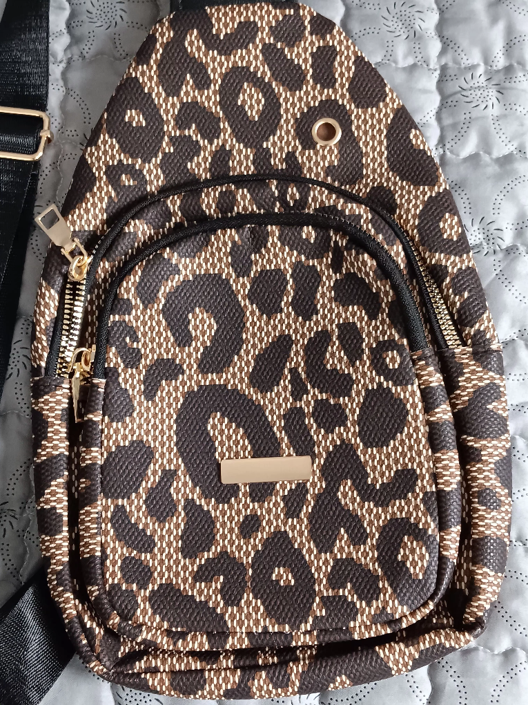 NEW Leopard Pattern Crossbody Bag image indicator(4)