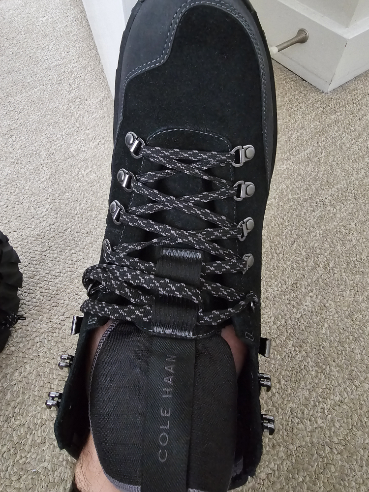 Men's waterproof boots - never worn image indicator(3)