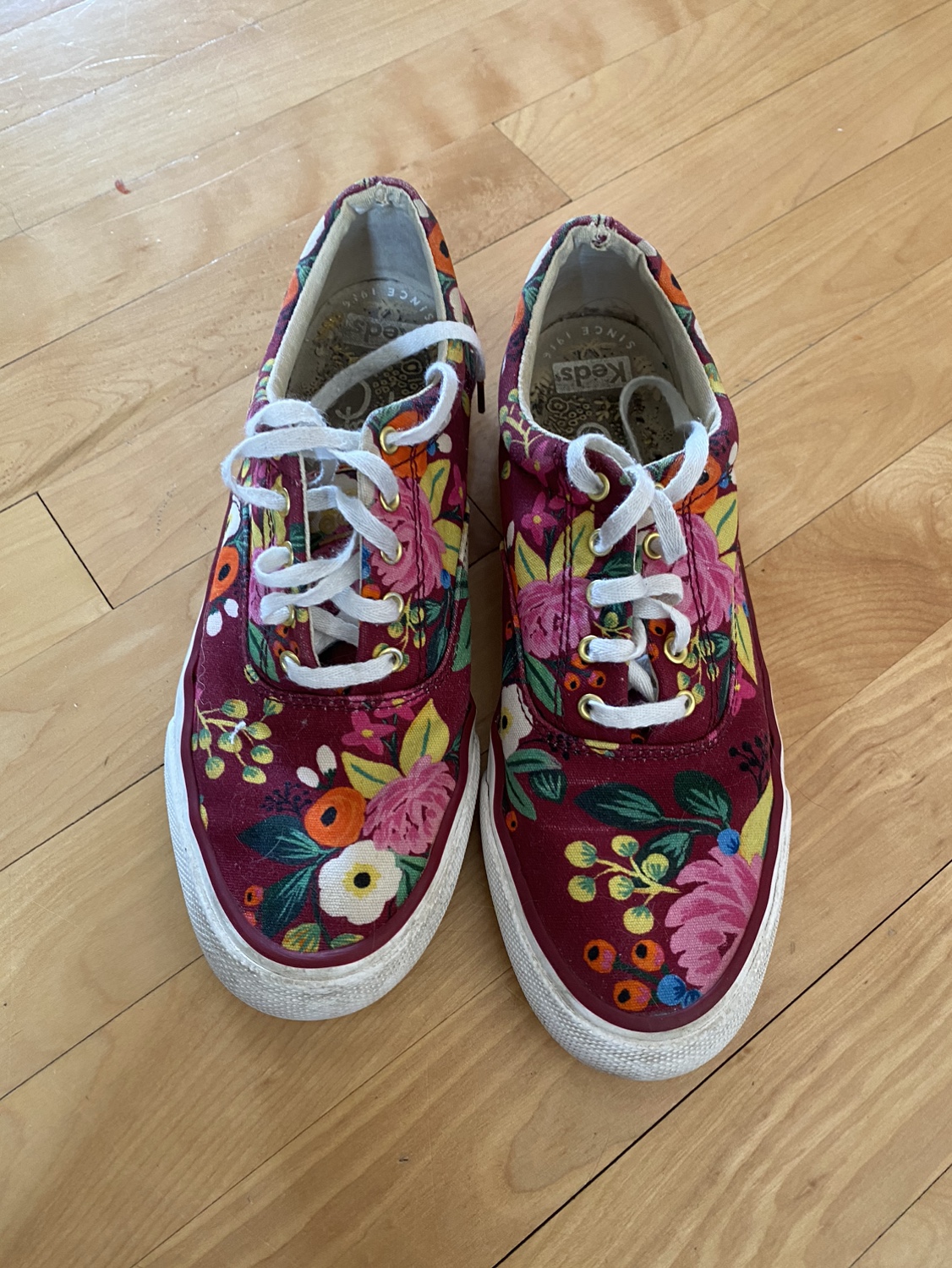 Keds shoes size 7 thumbnail