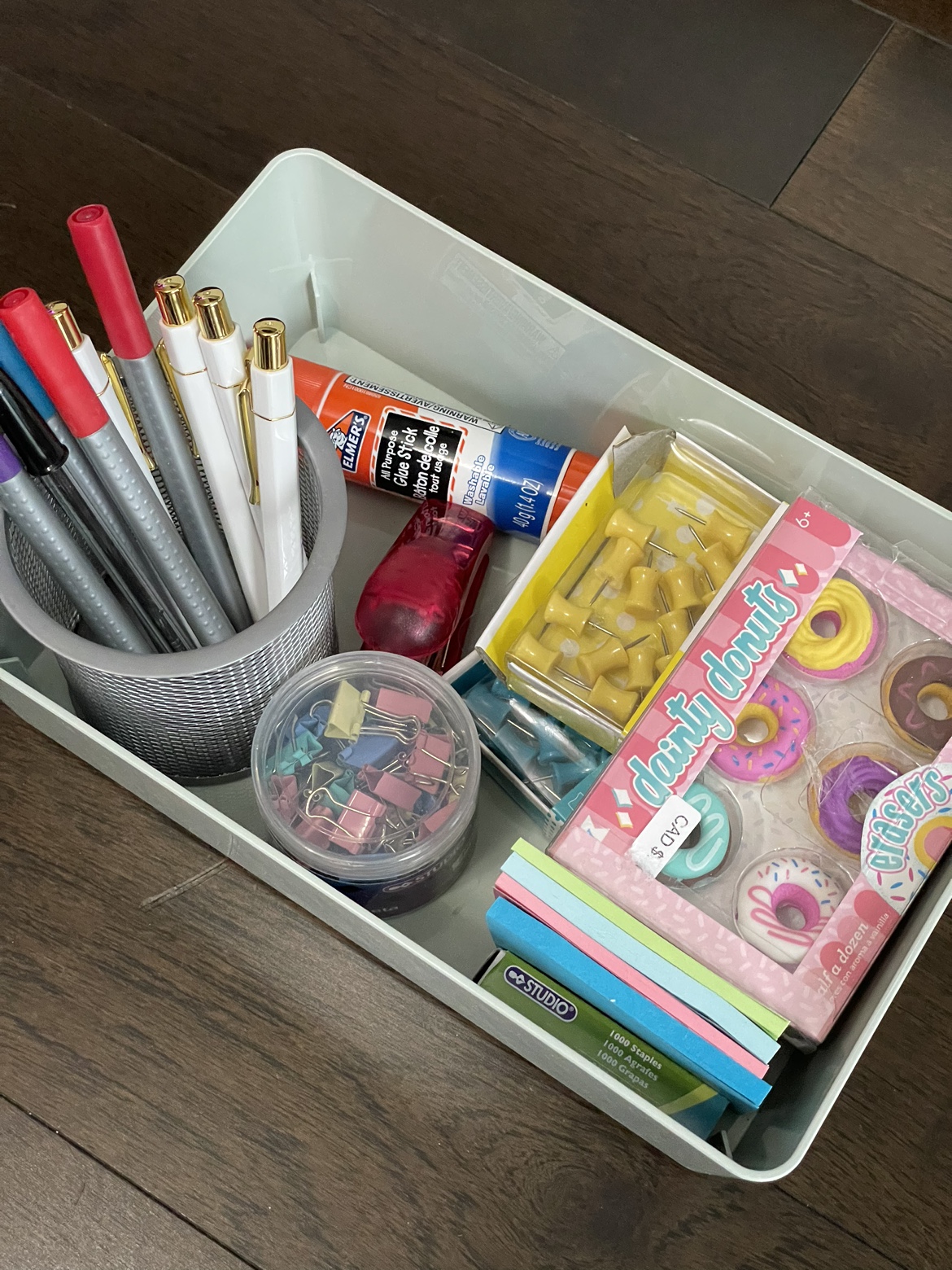 Bundle of Stationery supplies, Office supplies thumbnail