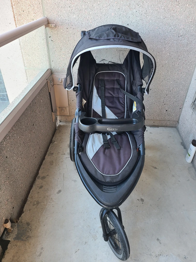 Graco Jogging Stroller - photo 2