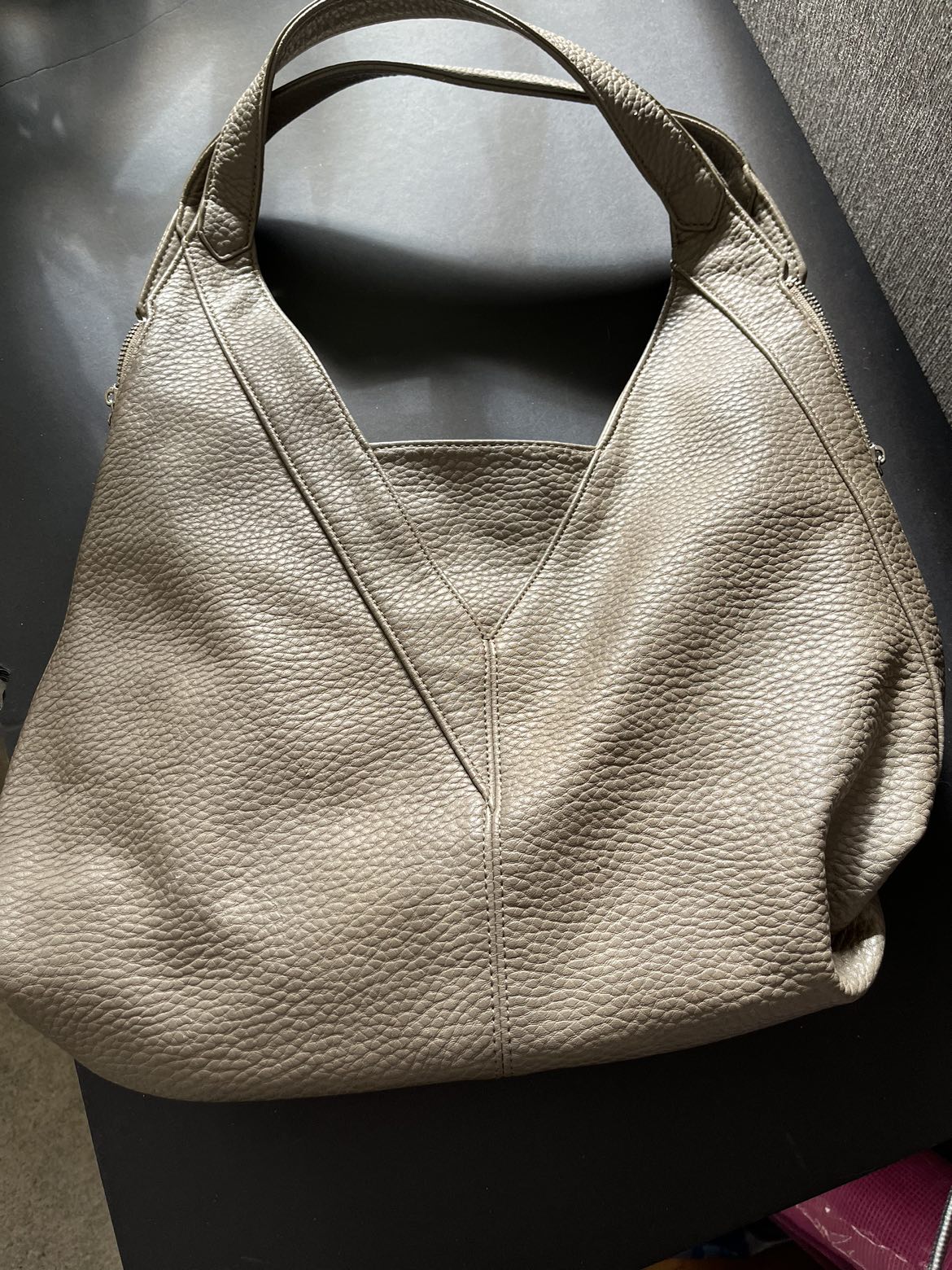 Tan designer purse. MAKE AN OFFER! - photo 2