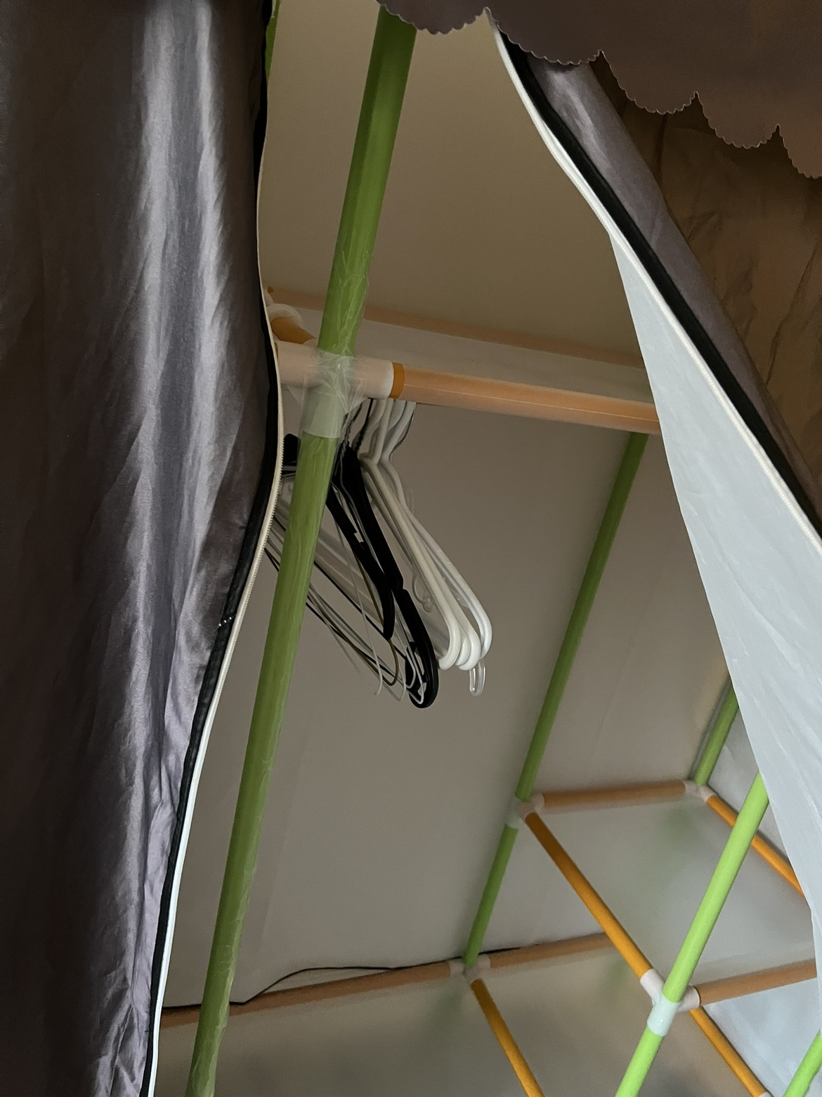 Closet - photo 4