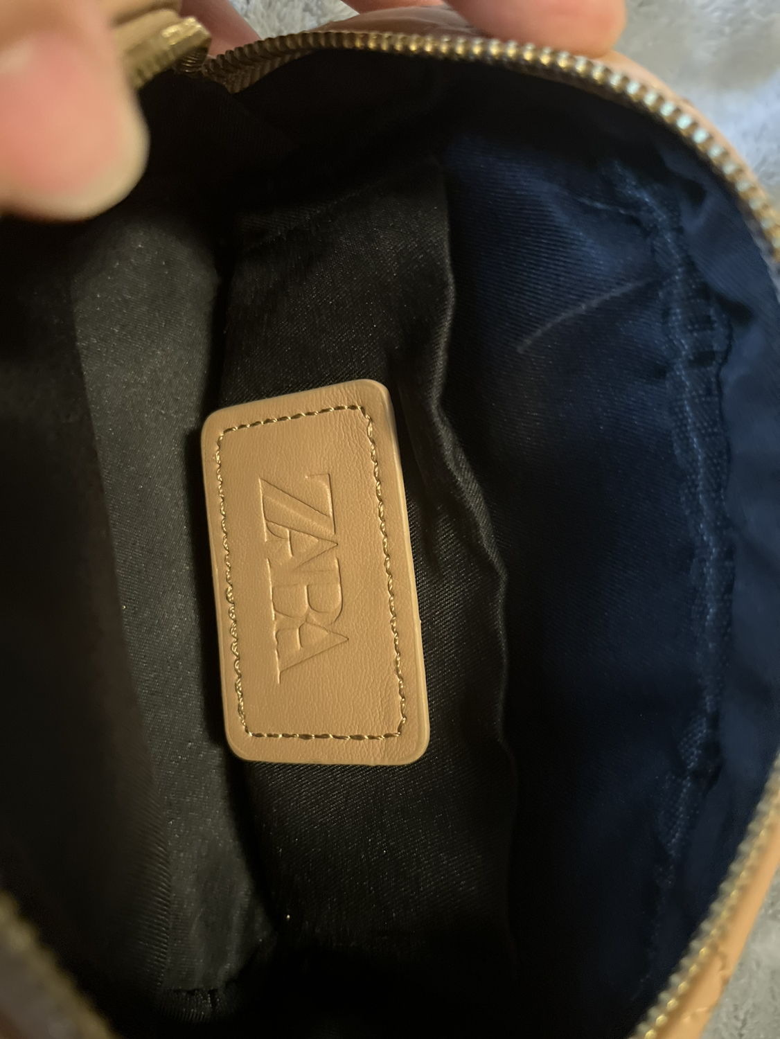 Zara crossbody bag image indicator(7)