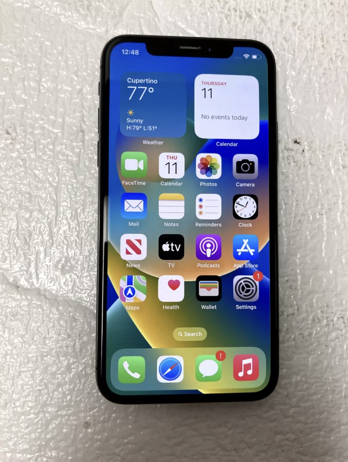 iPhone X 64GB thumbnail