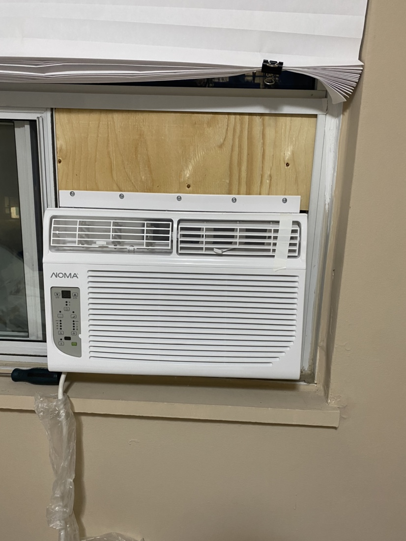 Installer / Installation Window Air Conditioner