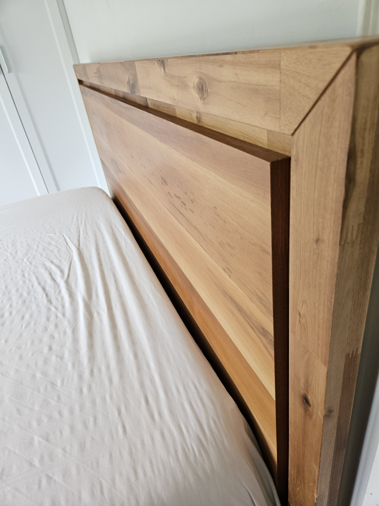 Structube Queen size wooden bed. - photo 3