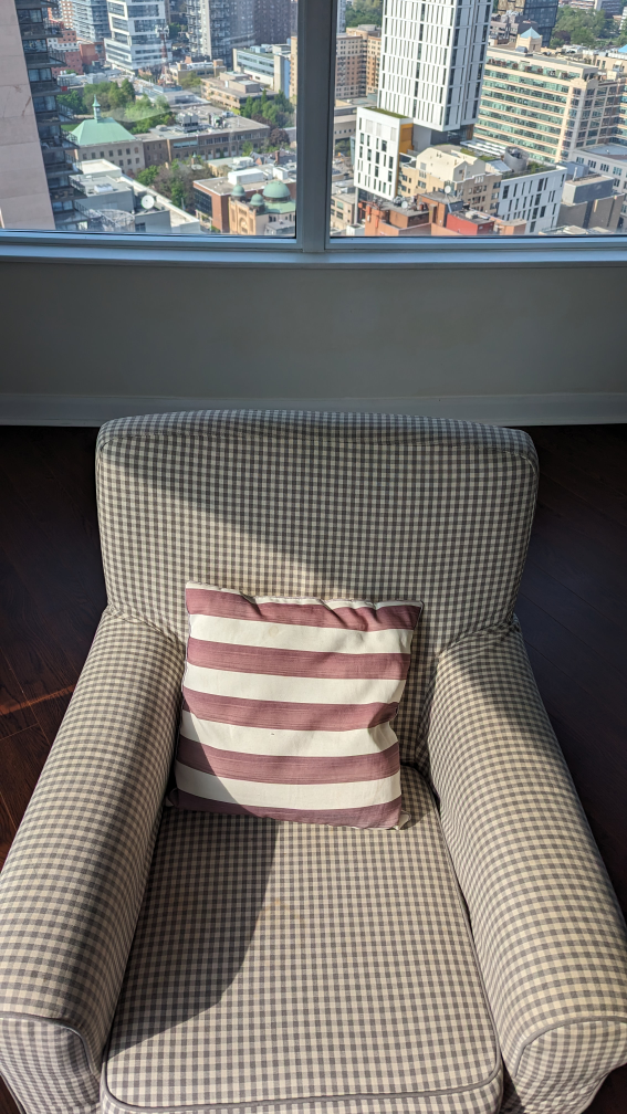 Sofa chair with pillow thumbnail