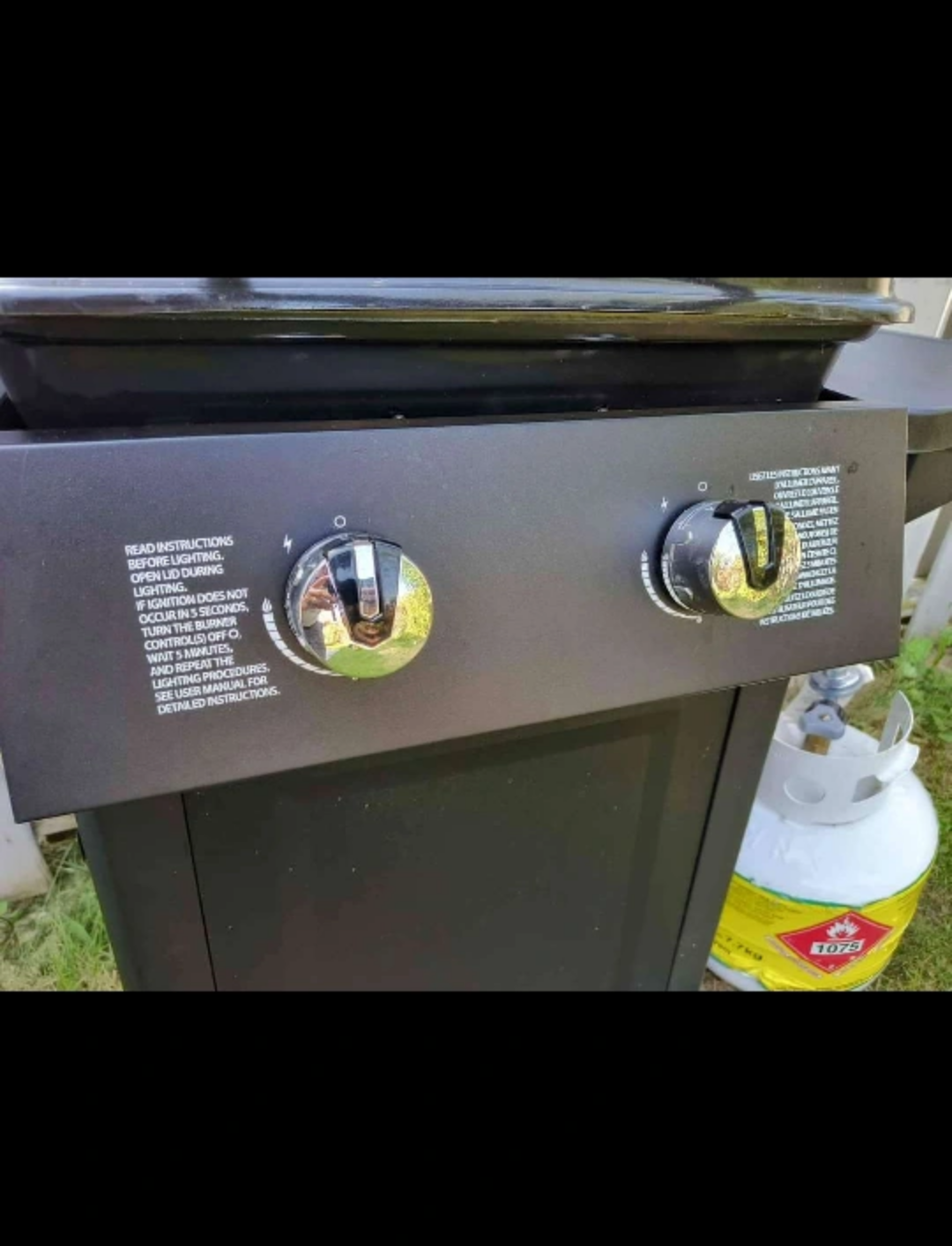 Grill Chef BBQ 2 Burner Propane Gas Grill - photo 3