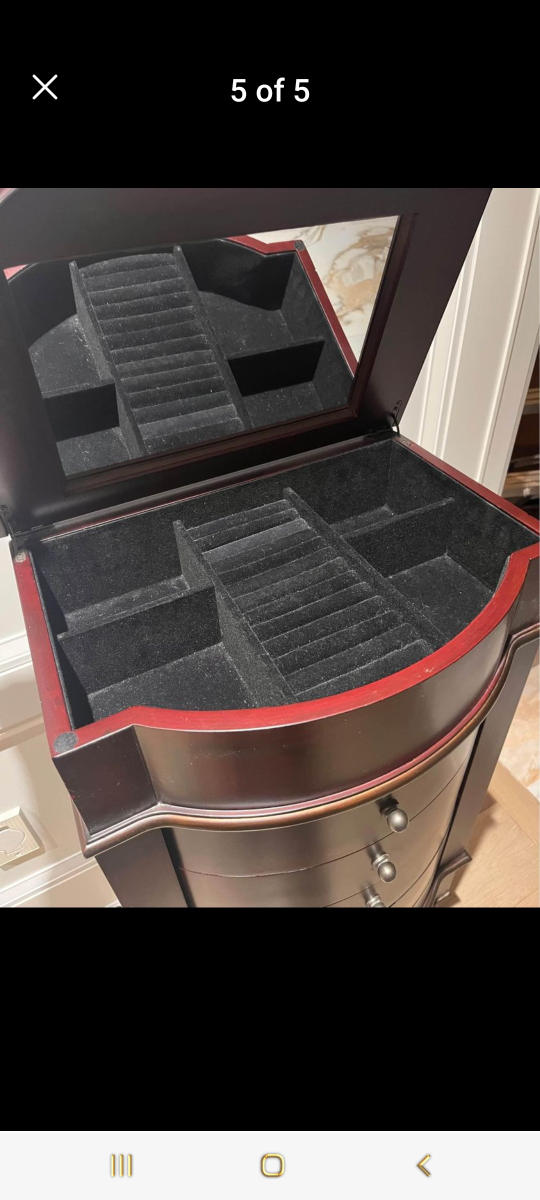 jewelry storage - photo 5