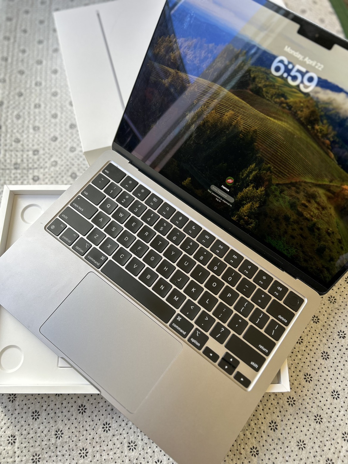 Apple MacBook Pro - M2 chip - 512gb SSD - Silver Color - photo 5