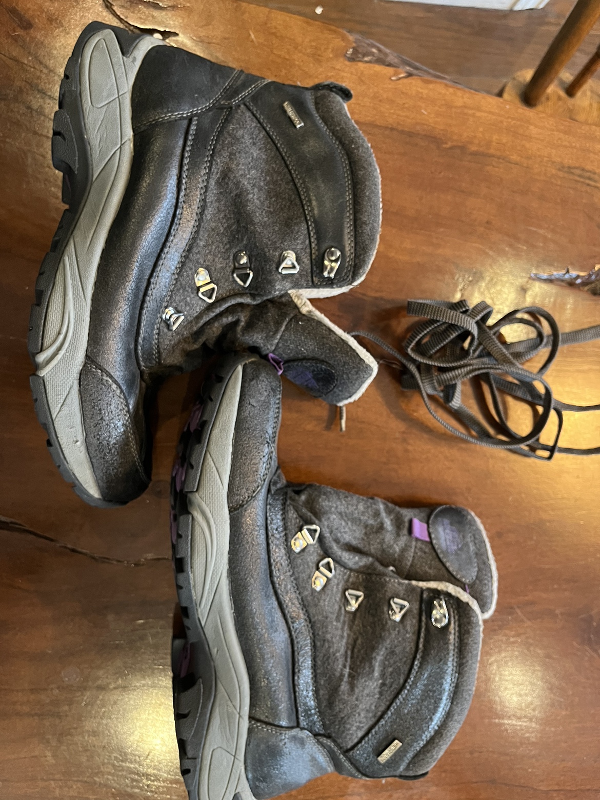 Unisex Kodiak winter boots thumbnail