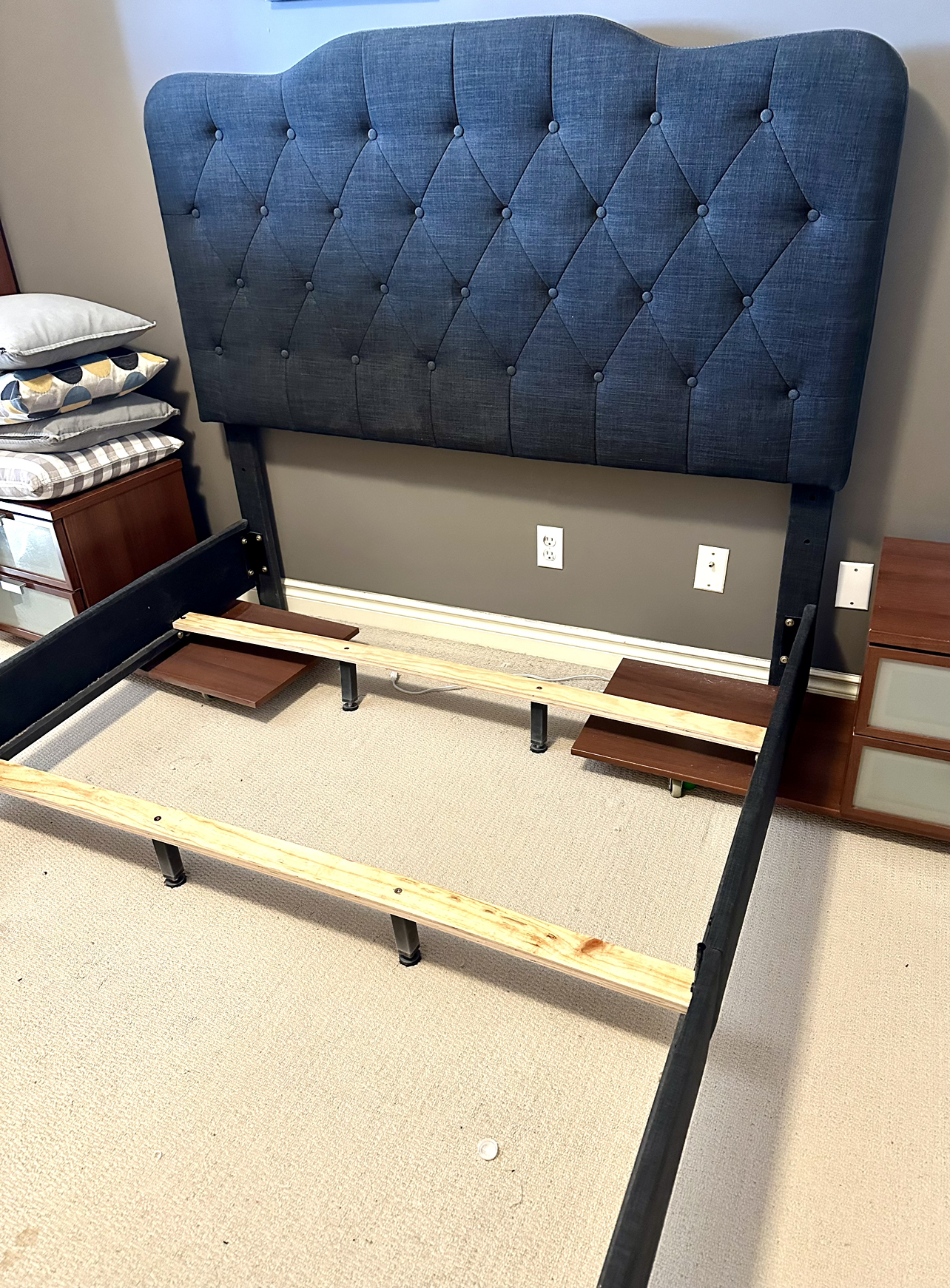 Queen Fabric Bed Frame Dark Grey - photo 3